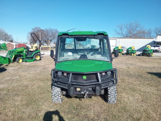 2021 John Deere XUV 835R - Image 2