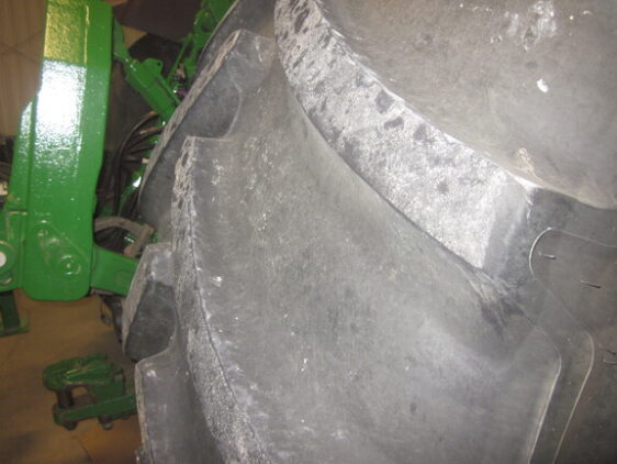 2023 John Deere 8R 410 - Image 38
