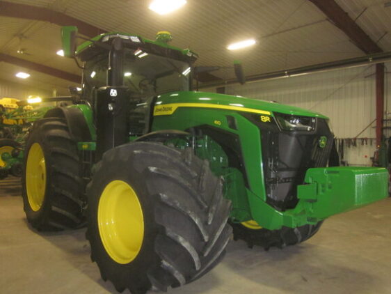 2023 John Deere 8R 410 - Image 9