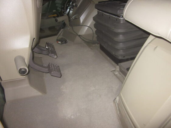 2023 John Deere 8R 410 - Image 17