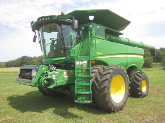 2015 John Deere S680