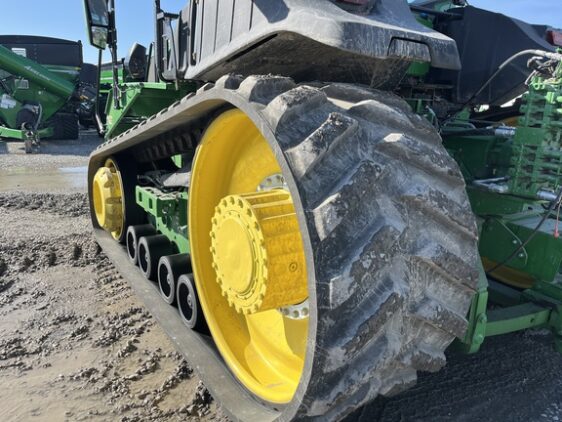 2024 John Deere 9RT 590 - Image 16