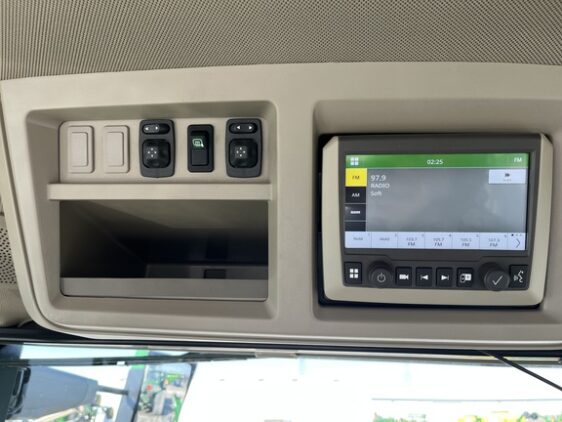 2024 John Deere 9RT 590 - Image 13