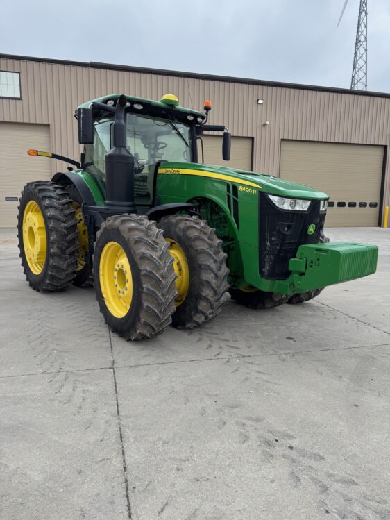 2019 John Deere 8400R - Image 7