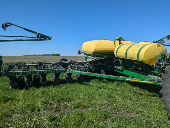 2008 John Deere 1770NT CCS - Image 2