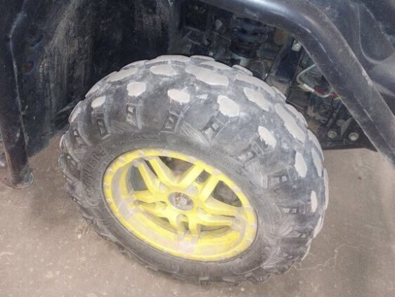 2019 John Deere XUV 835R - Image 4