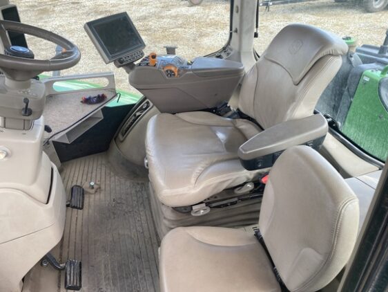 2019 John Deere 9570R - Image 26