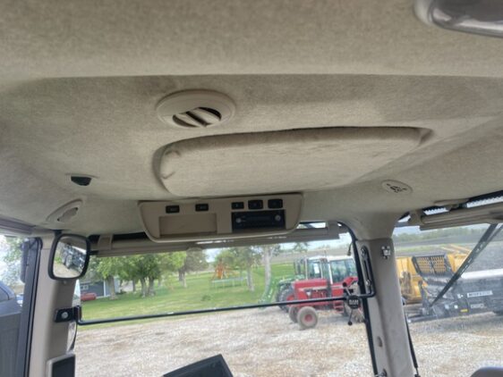 2019 John Deere 9570R - Image 23