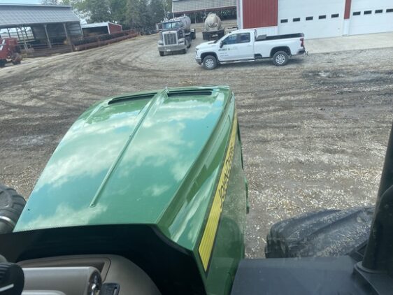 2019 John Deere 9570R - Image 11