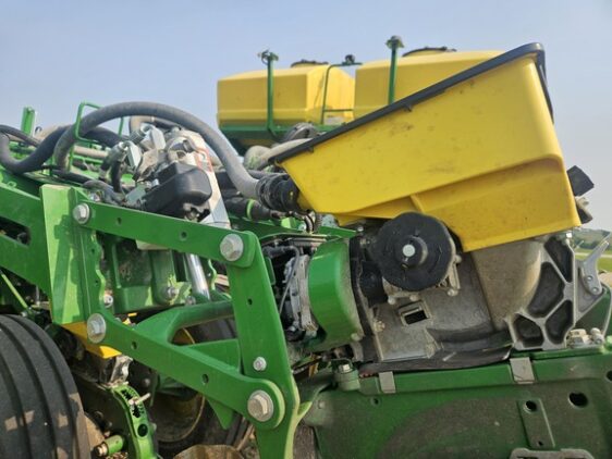2025 John Deere 1795 - Image 6