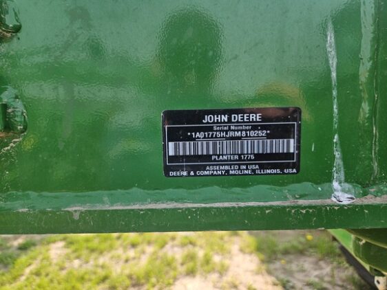2025 John Deere 1775NT - Image 8