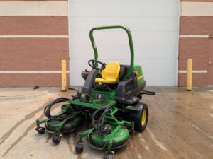 2009 John Deere 7400