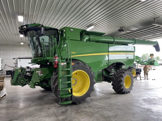 2024 John Deere S780 - Image 4