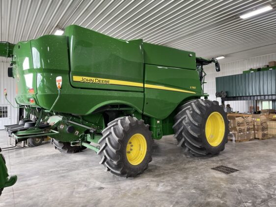 2024 John Deere S780 - Image 3