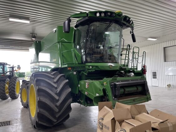 2024 John Deere S780 - Image 2