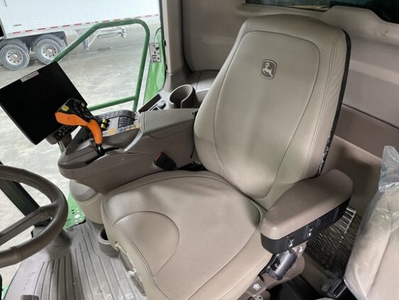 2024 John Deere S780 - Image 22