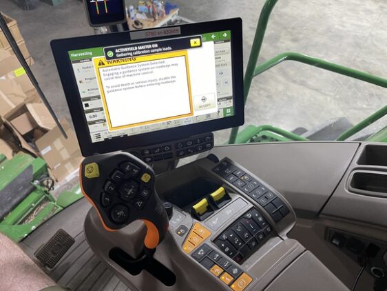 2024 John Deere S780 - Image 26