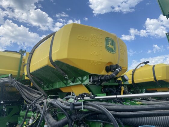2025 John Deere 1775NT - Image 16
