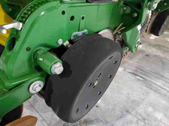 2024 John Deere 1795 - Image 16