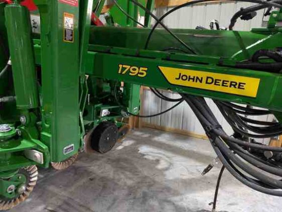 2024 John Deere 1795 - Image 35