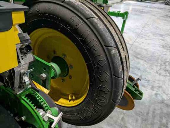 2024 John Deere 1795 - Image 18
