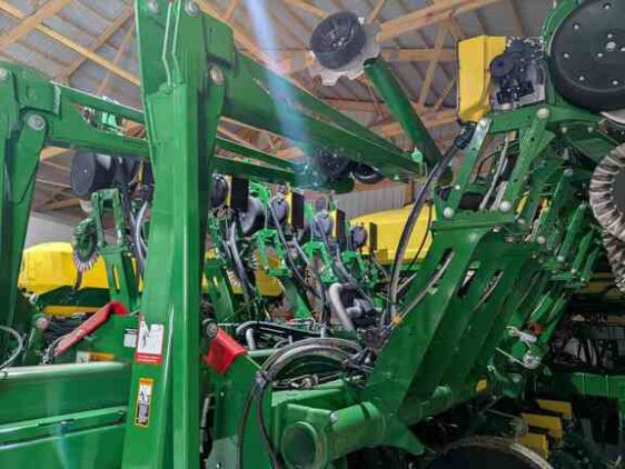 2024 John Deere 1795 - Image 32