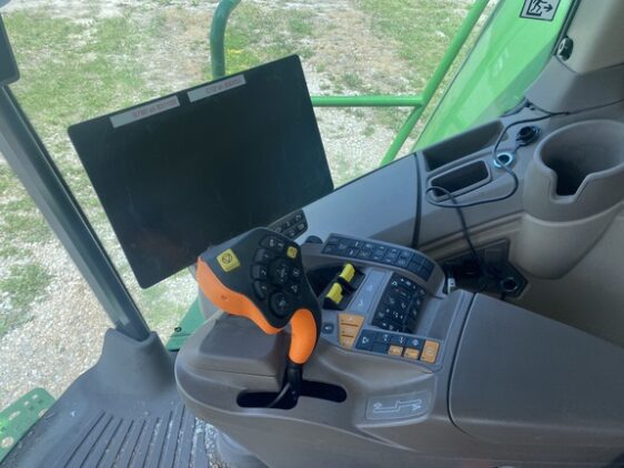 2024 John Deere S780 - Image 18