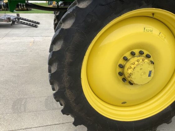 2021 John Deere R4038 - Image 28