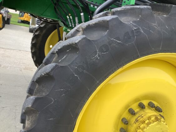 2021 John Deere R4038 - Image 26