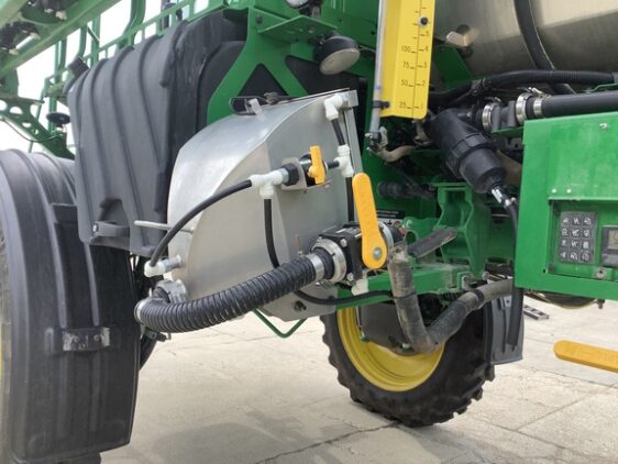 2021 John Deere R4038 - Image 22