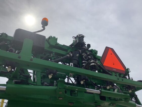 2021 John Deere R4038 - Image 24