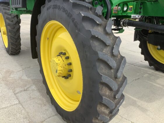 2021 John Deere R4038 - Image 31