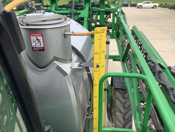 2021 John Deere R4038 - Image 29