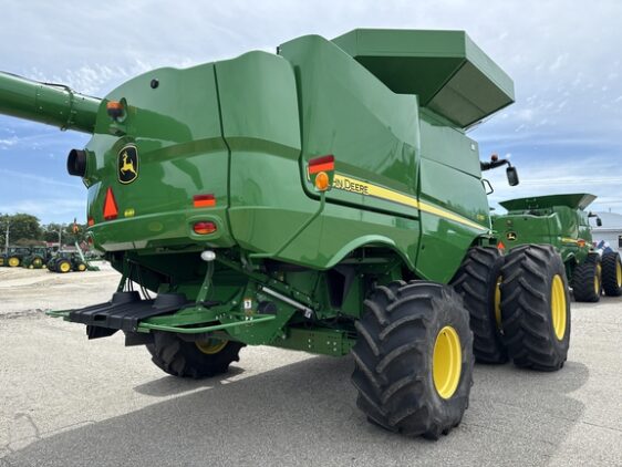 2019 John Deere S780 - Image 10