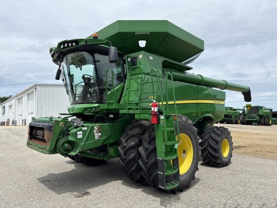 2019 John Deere S780 - Image 2