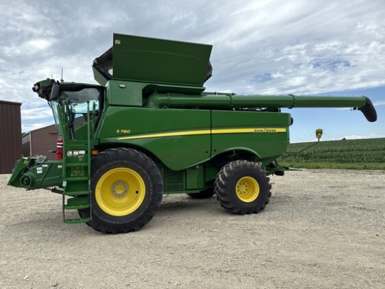 2023 John Deere S780 - Image 4
