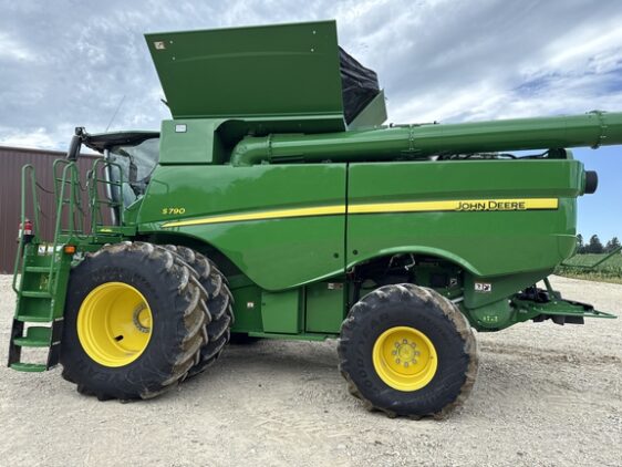 2021 John Deere S790 - Image 6