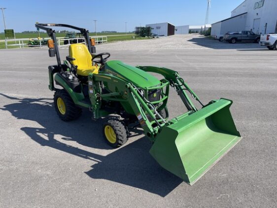 2019 John Deere 1025R - Image 5