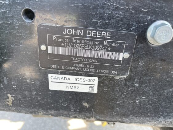 2019 John Deere 1025R - Image 13