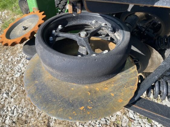 2025 John Deere N540C - Image 10