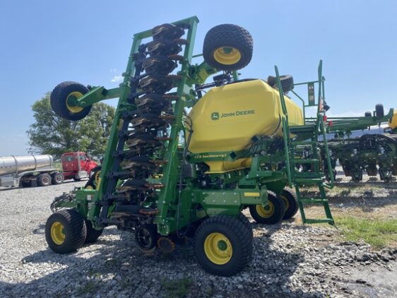 2025 John Deere N540C - Image 4