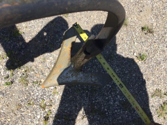 2013 John Deere 2310 - Image 15