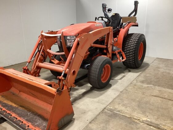 2014 Kubota L4060