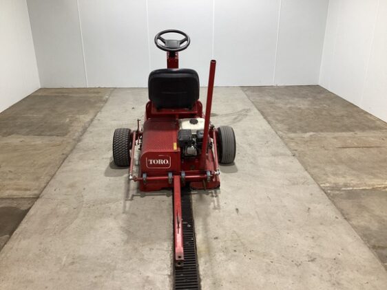 2012 Toro GREENSPRO 1200 - Image 2