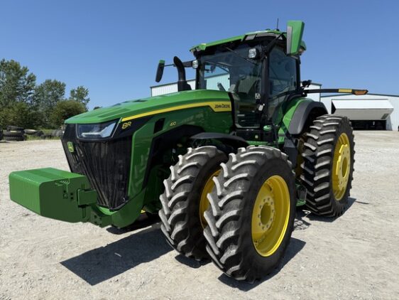 2024 John Deere 8R 410