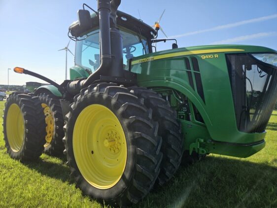 2013 John Deere 9410R - Image 2
