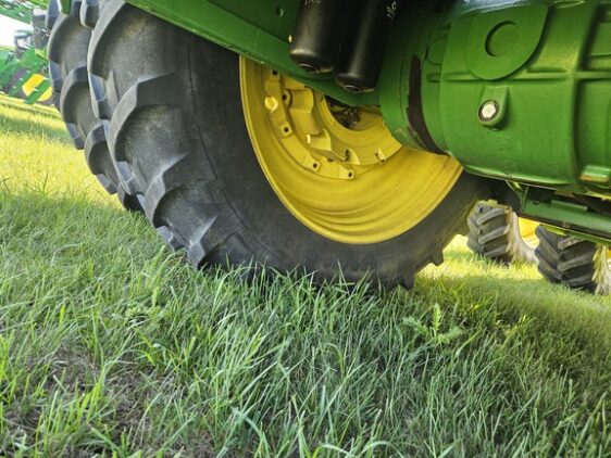 2013 John Deere 9410R - Image 9