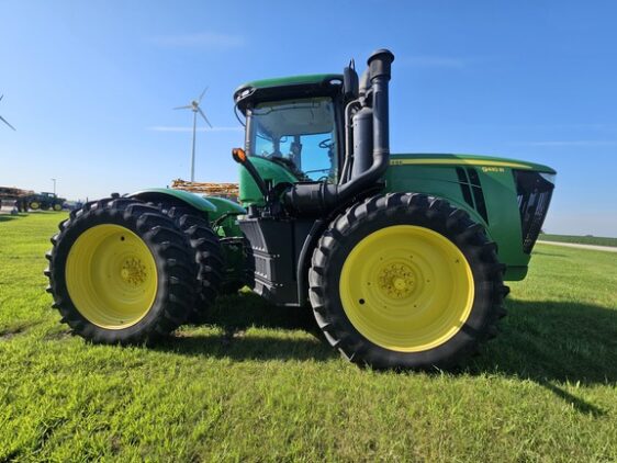 2013 John Deere 9410R - Image 3