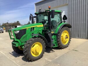 2023 John Deere 6R 155