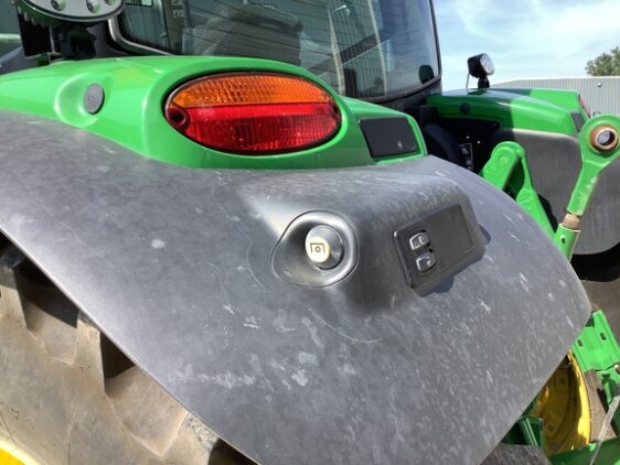 2023 John Deere 6R 155 - Image 11